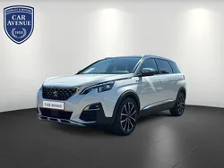 Weiß (lack weiß metallic (weiß)) Gebraucht 2018 Peugeot 5008 GTi Van / Kleinbus | 22.090 € (Guter Preis)