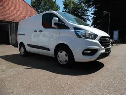 Weiß Gebraucht 2021 Ford Transit Custom Van / Kleinbus | 15.990 €