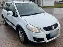 Weiß Gebraucht 2015 Suzuki SX4 Kleinwagen | 8.000 € (Fairer Preis)