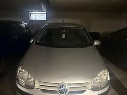 Beige Gebraucht 2005 VW Golf V Kleinwagen | 1.450 € (Fairer Preis)