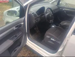 Weiß Gebraucht 2008 VW Touran R-line Van / Kleinbus | 2.700 € (Guter Preis)