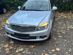 Silber Gebraucht 2008 Mercedes 200 Limousine | 6.400 €