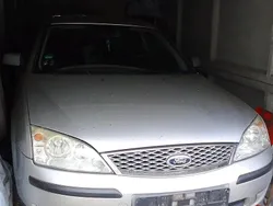 Silber Gebraucht 2003 Ford Mondeo Limousine | 1.500 €
