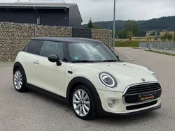 Weiß Gebraucht 2018 Mini Cooper Kleinwagen | 16.500 € (Guter Preis)