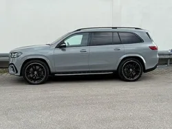 Grau Neu 2025 Mercedes GLS450 SUV | 142.205 € (Teuer)