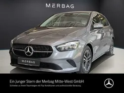Lack mountaingrau Gebraucht 2024 Mercedes B180 Progressive Van / Kleinbus | 31.930 € (Guter Preis)