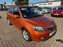 Gold Gebraucht 2003 Mazda 2 Comfort Kleinwagen | 999 € (Fairer Preis)