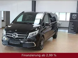 Schwarz Gebraucht 2021 Mercedes V250 Avantgarde Van / Kleinbus | 52.950 € (Etwas zu teuer)