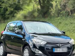 Schwarz Gebraucht 2014 Hyundai i20 Kleinwagen | 4.500 € (Fairer Preis)