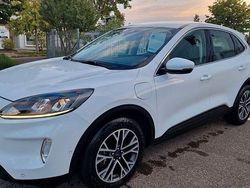 Weiß Gebraucht 2020 Ford Kuga Titanium SUV | 19.900 € (Guter Preis)