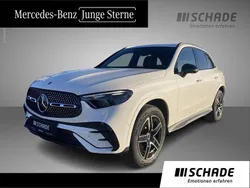 Weiß Gebraucht 2025 Mercedes GLC300e AMG line SUV | 65.850 € (Guter Preis)