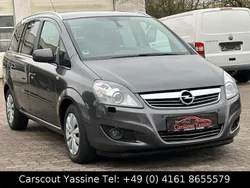 Grau Gebraucht 2010 Opel Zafira Innovation Van / Kleinbus | 3.990 € (Fairer Preis)