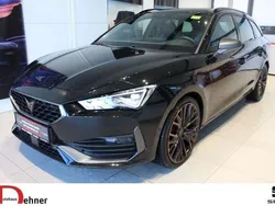 Midnight schwarz (metallic) Gebraucht 2024 Cupra Leon VZ3 Kombi | 38.980 € (Fairer Preis)
