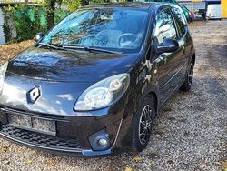 Perlmuttschwarz Gebraucht 2010 Renault Twingo Kleinwagen | 1.950 €