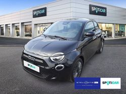 Schwarz Gebraucht 2022 Fiat 500e Icon Limousine | 17.885 € (Fairer Preis)