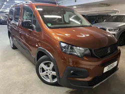 Braun Gebraucht 2020 Peugeot Rifter Allure GT-Line Van / Kleinbus | 23.900 € (Fairer Preis)