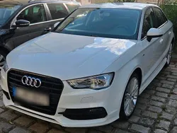 Weiß Gebraucht 2016 Audi A3 S-Line Limousine | 11.990 € (Guter Preis)