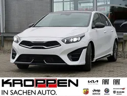 Weiß Neu 2025 Kia Ceed GT-Line Limousine | 32.680 € (Fairer Preis)