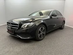 Schwarz Gebraucht 2020 Mercedes E220 Avantgarde Limousine | 31.500 € (Fairer Preis)