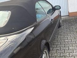 Schwarz Gebraucht 2009 Mercedes CLK230 Cabrio | 4.000 €