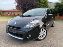 Schwarz Gebraucht 2009 Renault Clio III Authentique Kleinwagen | 3.980 € (Etwas zu teuer)