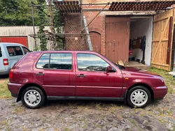 Rot Gebraucht 1997 VW Golf III Kleinwagen | 2.199 € (Teuer)