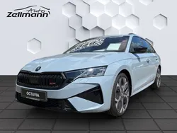 Grau Gebraucht 2025 Skoda Octavia RS Kombi | 45.340 € (Etwas zu teuer)