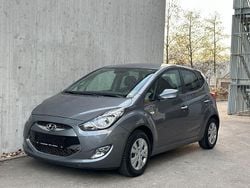 Grau Gebraucht 2012 Hyundai ix20 Comfort Kleinwagen | 8.990 € (Fairer Preis)