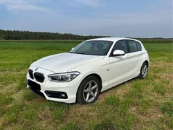 Weiß Gebraucht 2017 BMW 118 Sport Line Kleinwagen | 17.950 € (Teuer)