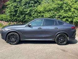 Grau Gebraucht 2020 BMW X6 M50 Performance SUV | 49.800 € (Fairer Preis)