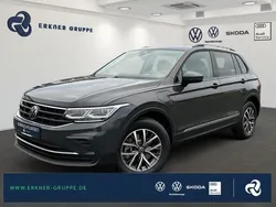 Uranograu Gebraucht 2022 VW Tiguan Life SUV | 32.899 € (Guter Preis)