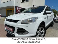 Weiß Gebraucht 2014 Ford Kuga SYNC Edition SUV | 9.990 € (Guter Preis)