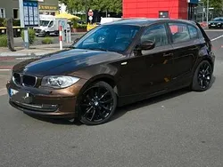 Braun Gebraucht 2010 BMW 120 Lifestyle Kleinwagen | 5.800 € (Teuer)
