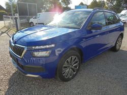 Blau Gebraucht 2021 Skoda Kamiq Clever SUV | 13.990 € (Guter Preis)