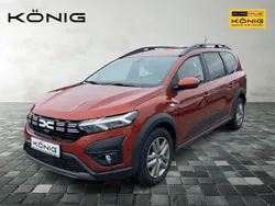 Braun Gebraucht 2023 Dacia Jogger Expression | 20.499 € (Fairer Preis)