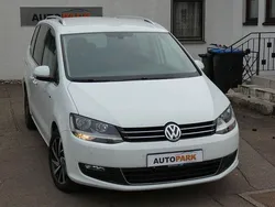 Weiß Gebraucht 2018 VW Sharan Join Van / Kleinbus | 9.890 € (Fairer Preis)