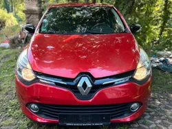 Rot Gebraucht 2014 Renault Clio IV Kleinwagen | 4.900 € (Fairer Preis)