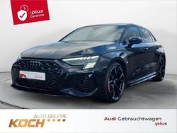 Mythosschwarz metallic Gebraucht 2024 Audi RS3 Sportback Ambiente Kleinwagen | 57.790 € (Superpreis)