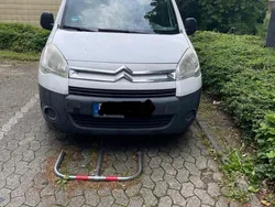 Weiß Gebraucht 2012 Citroën Berlingo Van / Kleinbus | 3.000 € (Guter Preis)