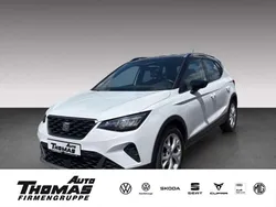 Weiß Gebraucht 2023 Seat Arona FR SUV | 23.200 € (Fairer Preis)