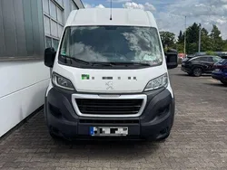 Weiss banquise Gebraucht 2018 Peugeot Boxer Avantage Van | 13.490 € (Fairer Preis)