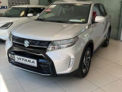 Silber Gebraucht 2025 Suzuki Vitara Comfort+ Limousine | 26.999 € (Etwas zu teuer)