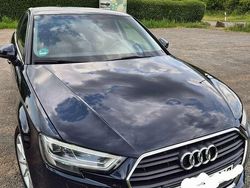 Blau Gebraucht 2017 Audi A3 Design Limousine | 17.500 € (Fairer Preis)
