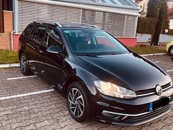 Schwarz Gebraucht 2018 VW Golf VII Join Kombi | 14.000 € (Fairer Preis)