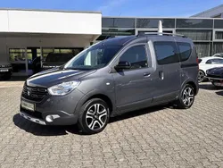 Grau Gebraucht 2018 Dacia Dokker Celebration Van | 16.940 € (Etwas zu teuer)