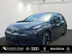 (grenadillschwarz metallic) Neu 2025 VW Golf VIII R-line Limousine | 33.900 € (Etwas zu teuer)