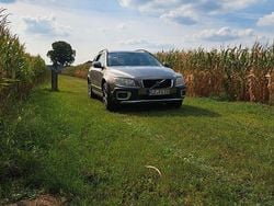 Grau Gebraucht 2008 Volvo XC70 Momentum SUV | 4.500 € (Etwas zu teuer)