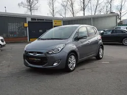 Grau Gebraucht 2011 Hyundai ix20 Style Van / Kleinbus | 6.900 € (Fairer Preis)