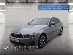 Grau Gebraucht 2024 BMW 318 Comfort Edition Limousine | 34.109 € (Guter Preis)