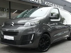 Grau Gebraucht 2021 Citroën Jumpy Van / Kleinbus | 23.870 € (Fairer Preis)